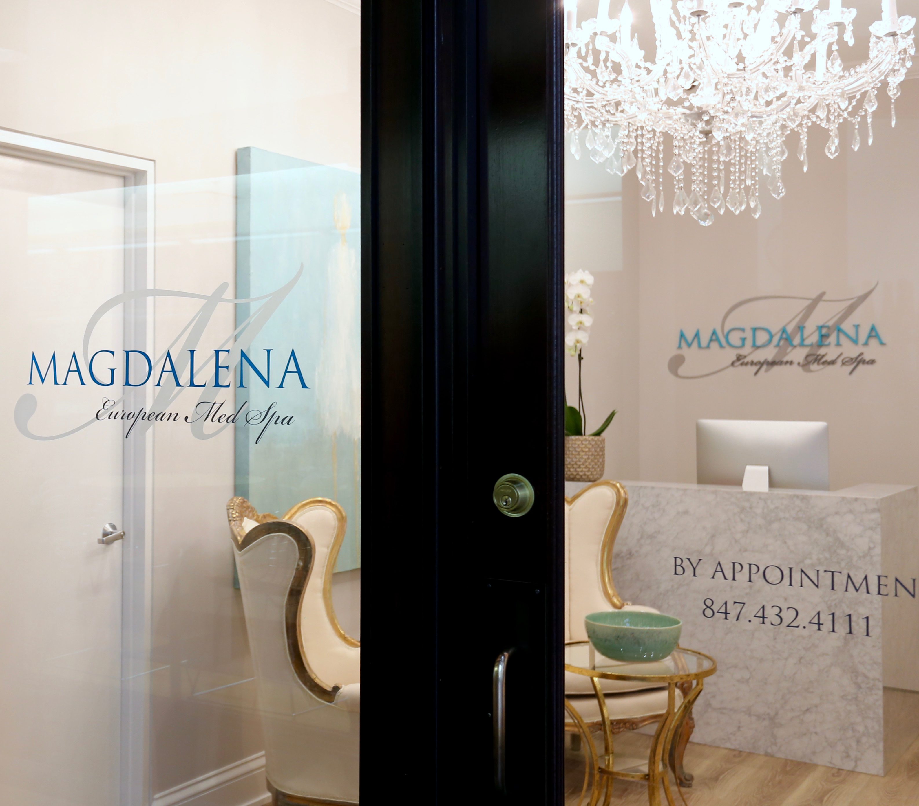 Clean, professional medical spa treatment room with neutral tones at Complete Clinics in Lake Forest